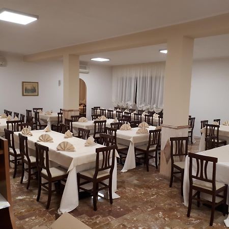 La Collinetta Sas Hotel Montazzoli Exterior foto